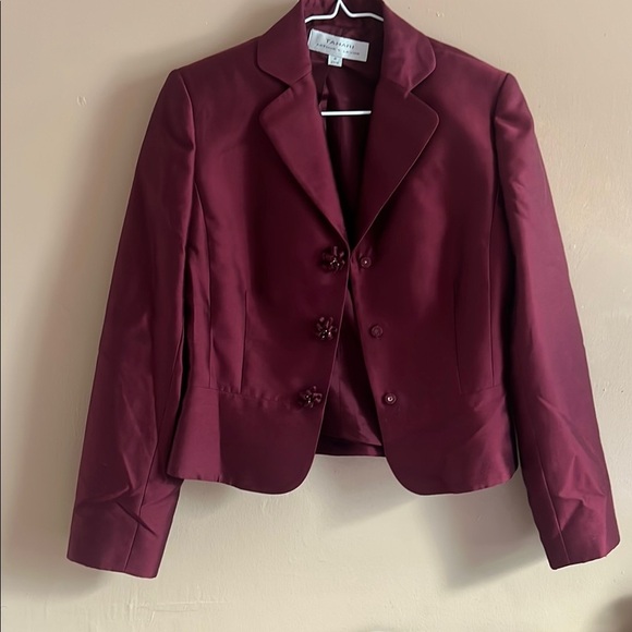 Tahari Red Blazer Jacket with Notched Lapel - Picture 1 of 4